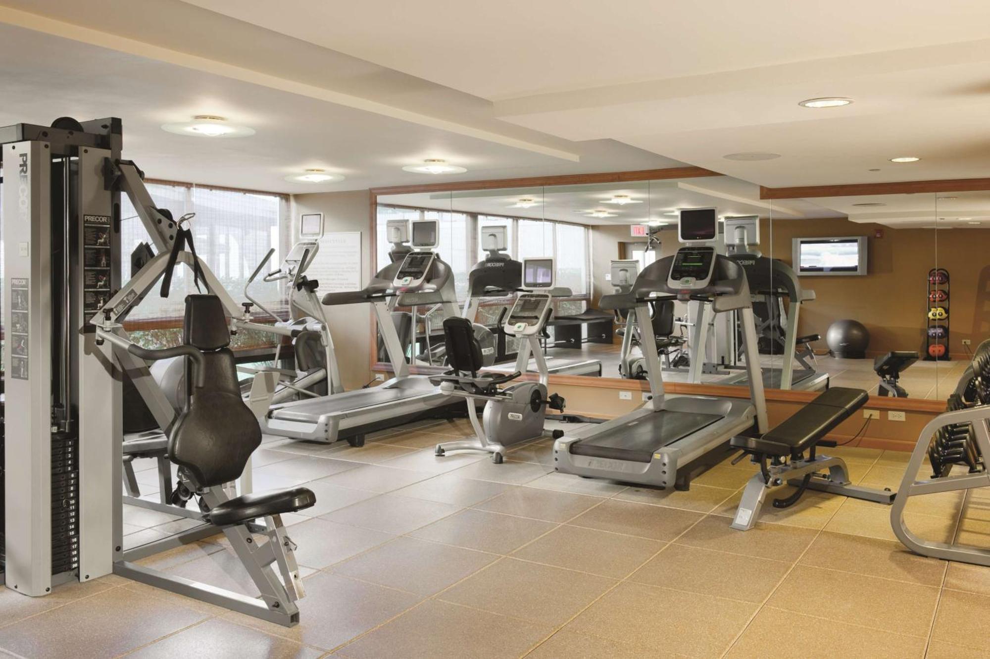 Отель Doubletree By Hilton Chicago - Арлингтон-Хайтс Экстерьер фото