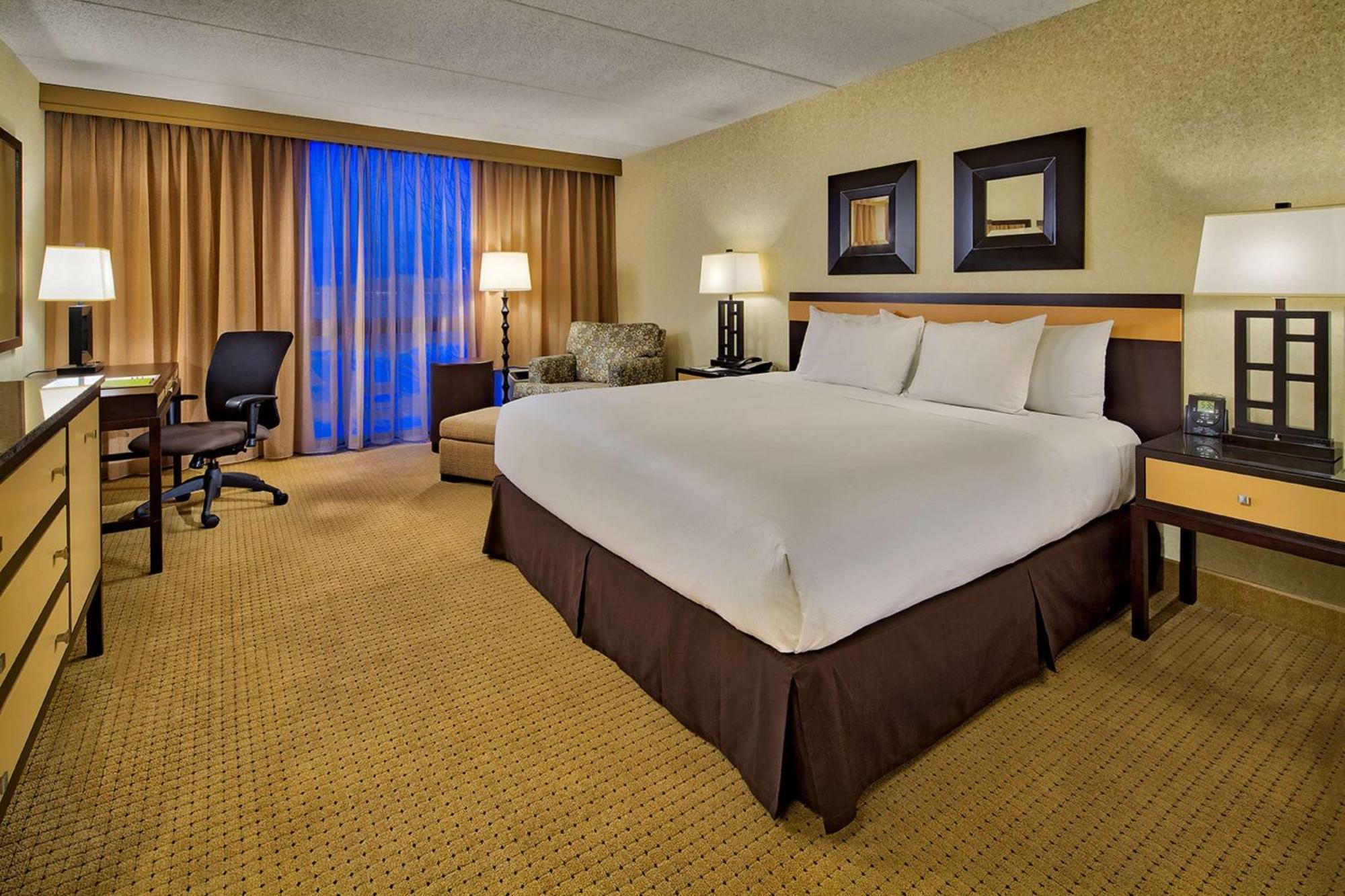 Отель Doubletree By Hilton Chicago - Арлингтон-Хайтс Экстерьер фото