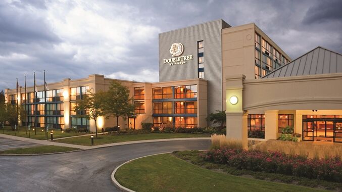 Отель Doubletree By Hilton Chicago - Арлингтон-Хайтс Экстерьер фото